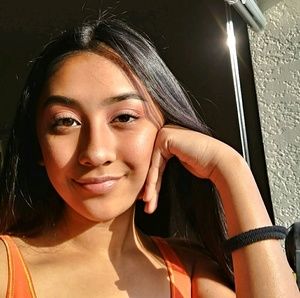 Meet your Posher, Sonia